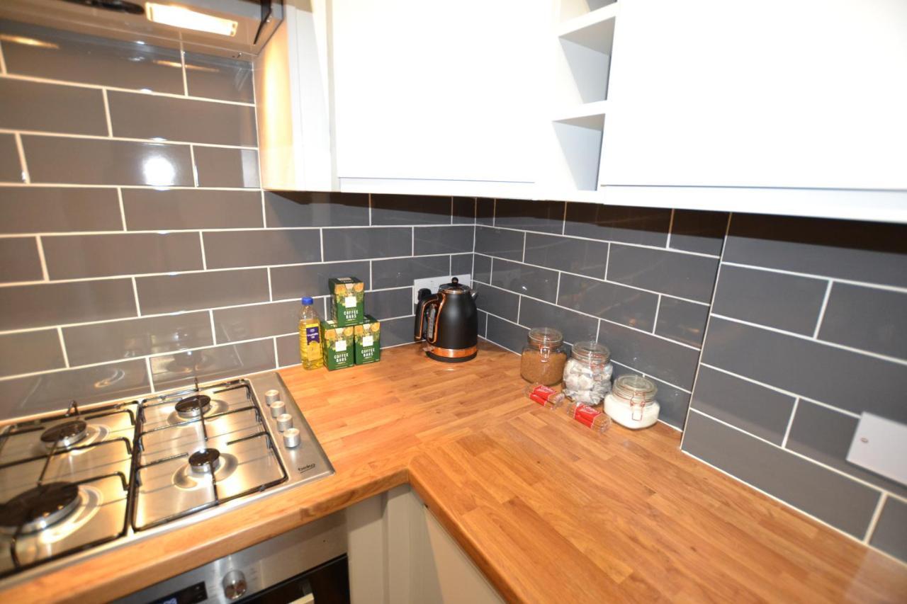 Mayflower 2 Bed Boutique Apartment - Stayseekers Salisbury Exterior foto
